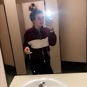 Meet your Posher, Mackenzie